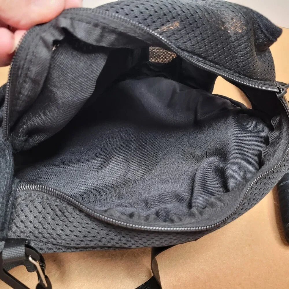 Pochento Pet Carrier Backpack, Legs Out Front-Facing Cat/Dog Carrier XL